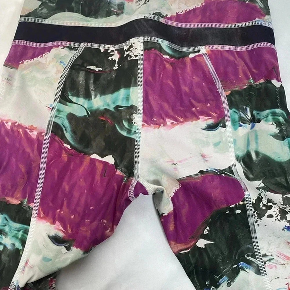 Lululemon Run: Inspire Crop II *All Full-On LuxtremePigment Wave Multi /Black 6 - Picture 8 of 11